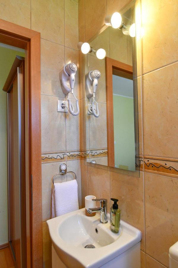 Apartments Villa Miranda Vodice Esterno foto