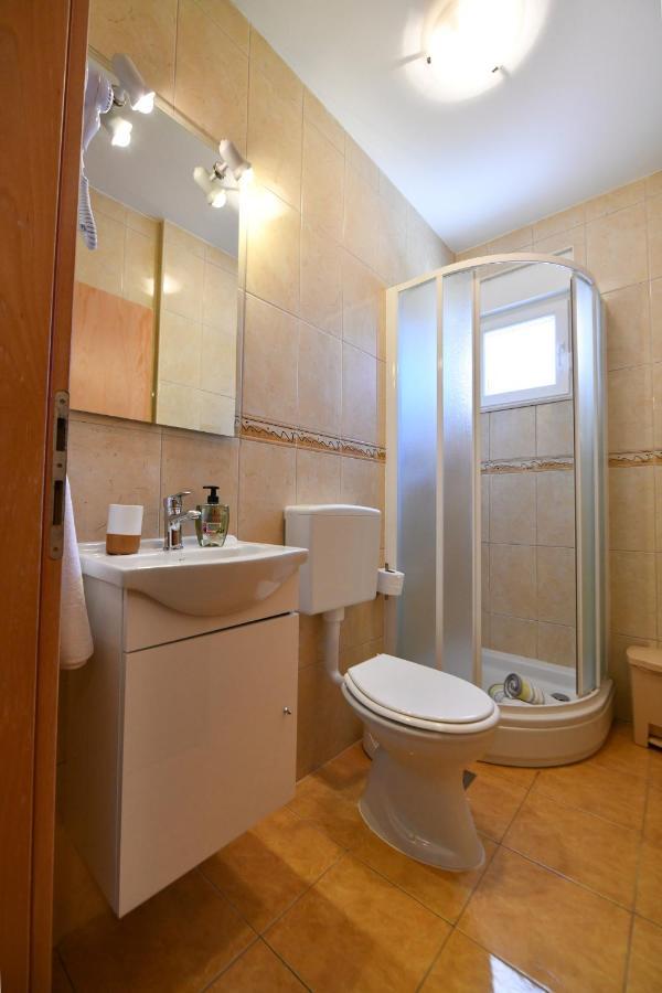 Apartments Villa Miranda Vodice Esterno foto