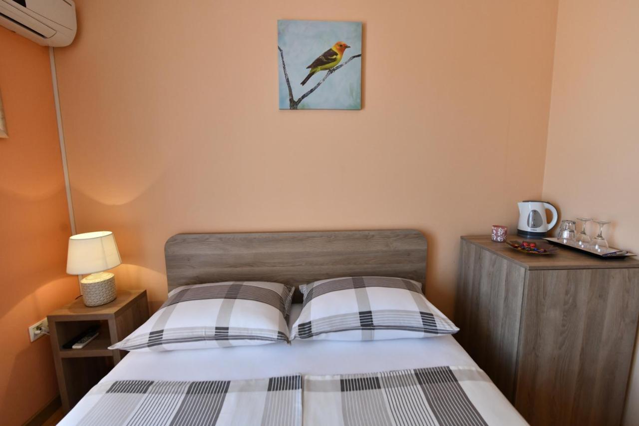 Apartments Villa Miranda Vodice Esterno foto