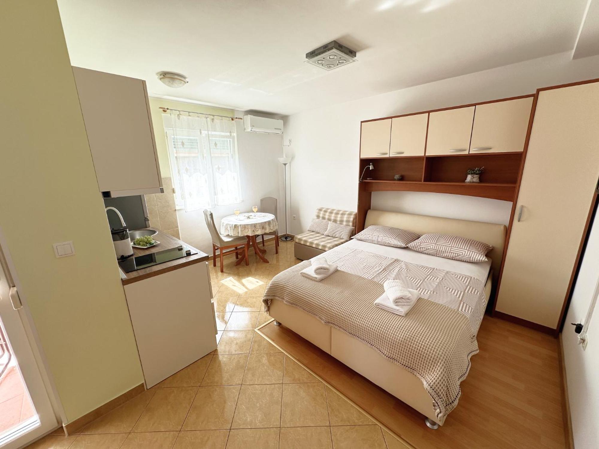 Apartments Villa Miranda Vodice Esterno foto