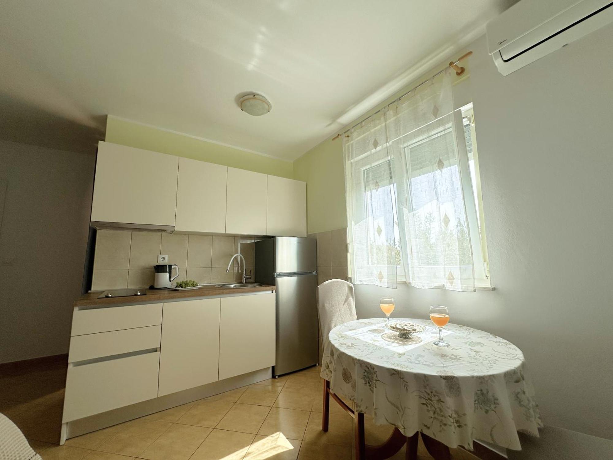 Apartments Villa Miranda Vodice Esterno foto